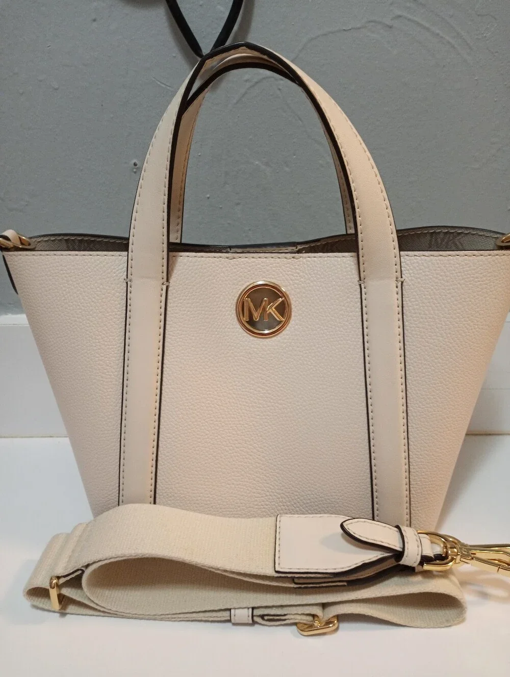 Michael Kors Hadleigh Purse